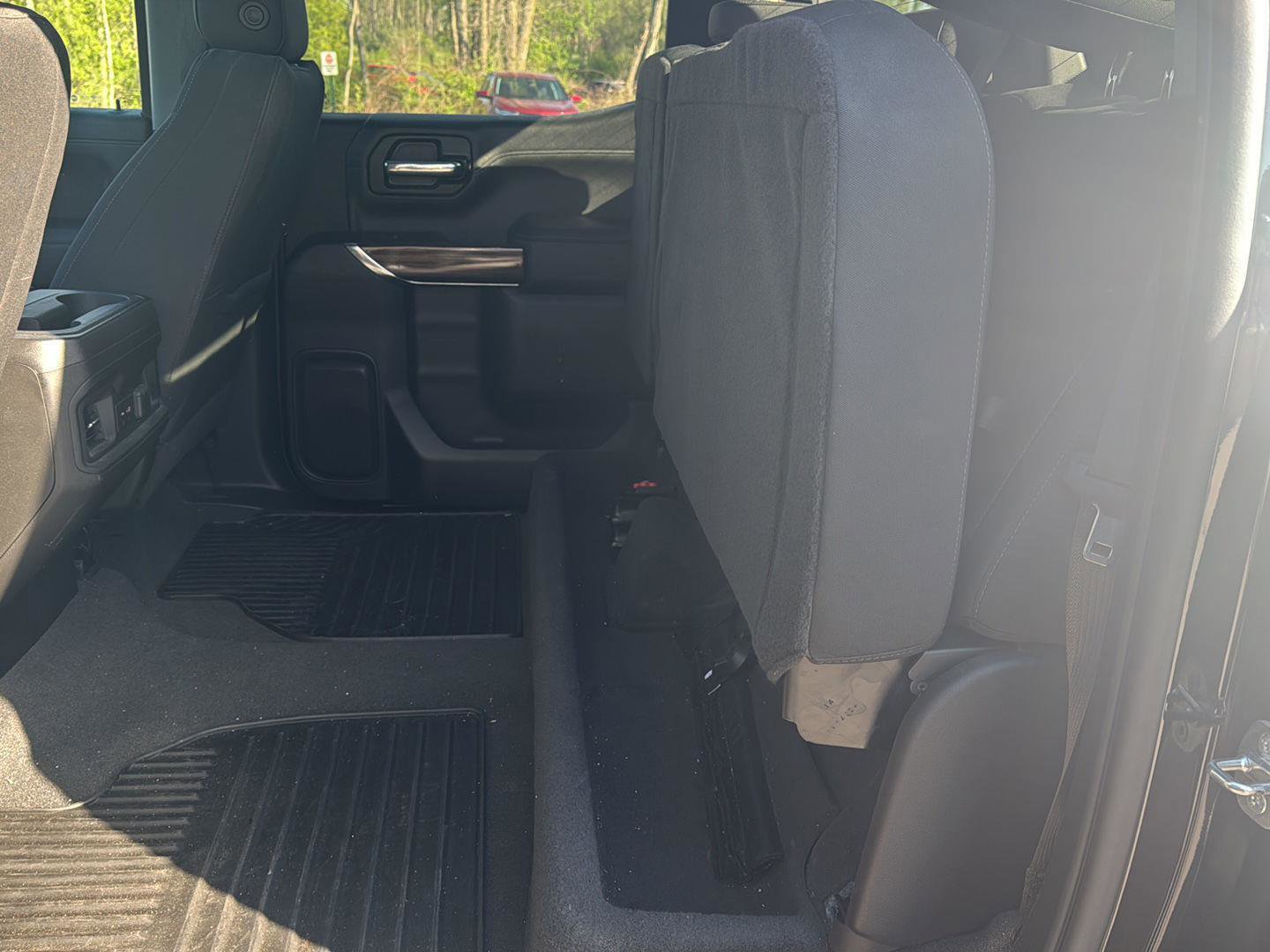 Used 2021 Chevrolet Silverado 1500 RST w/ Redline Edition AWD/4WD image 11