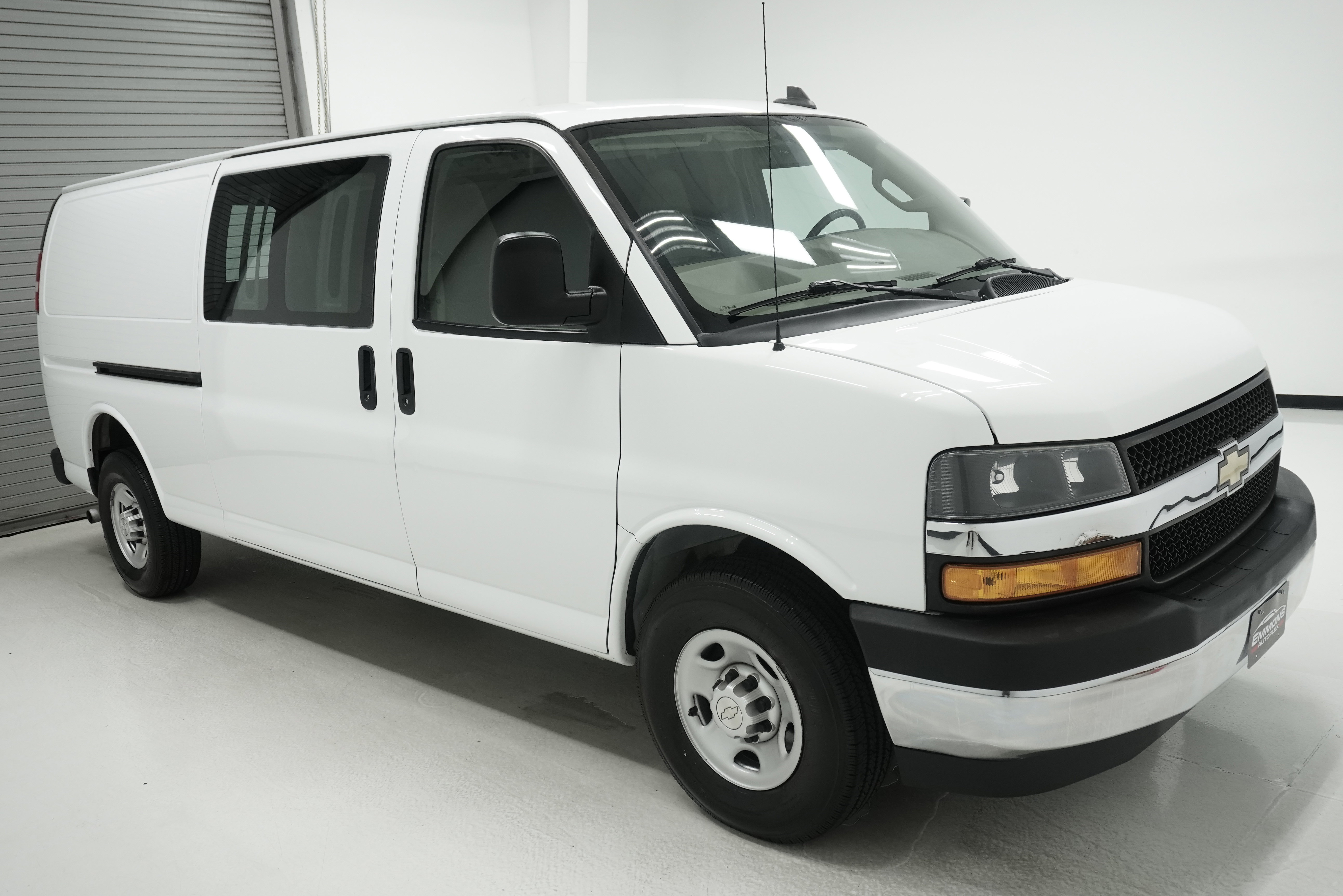 Used 2019 Chevrolet Express 2500 Extended w/ Driver Convenience Package RWD image 2