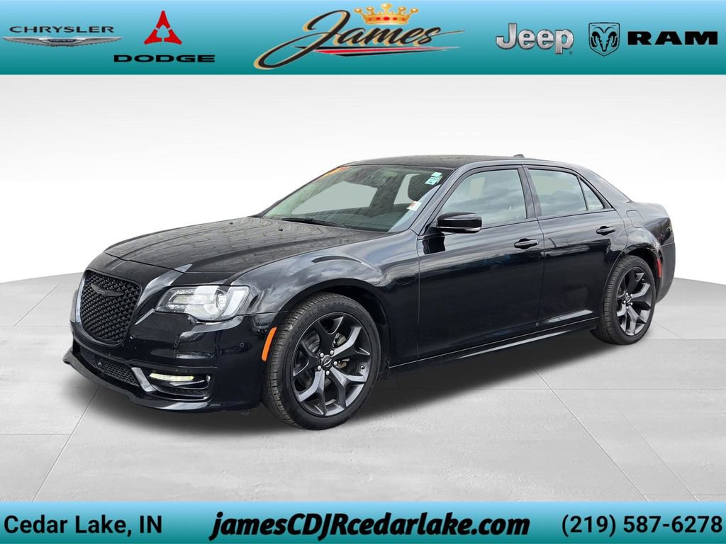 Used 2023 Chrysler 300 Touring L w/ Popular Equipment Group