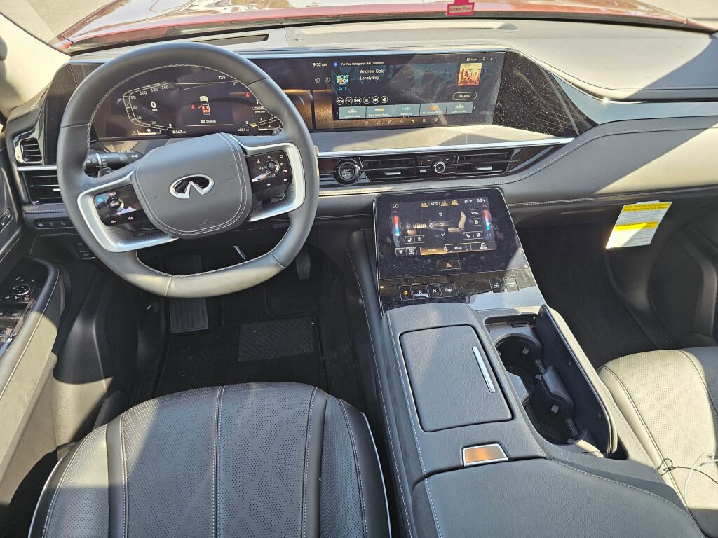 Used 2025 INFINITI QX80 Sensory w/ Premium Cargo Package AWD/4WD image 23
