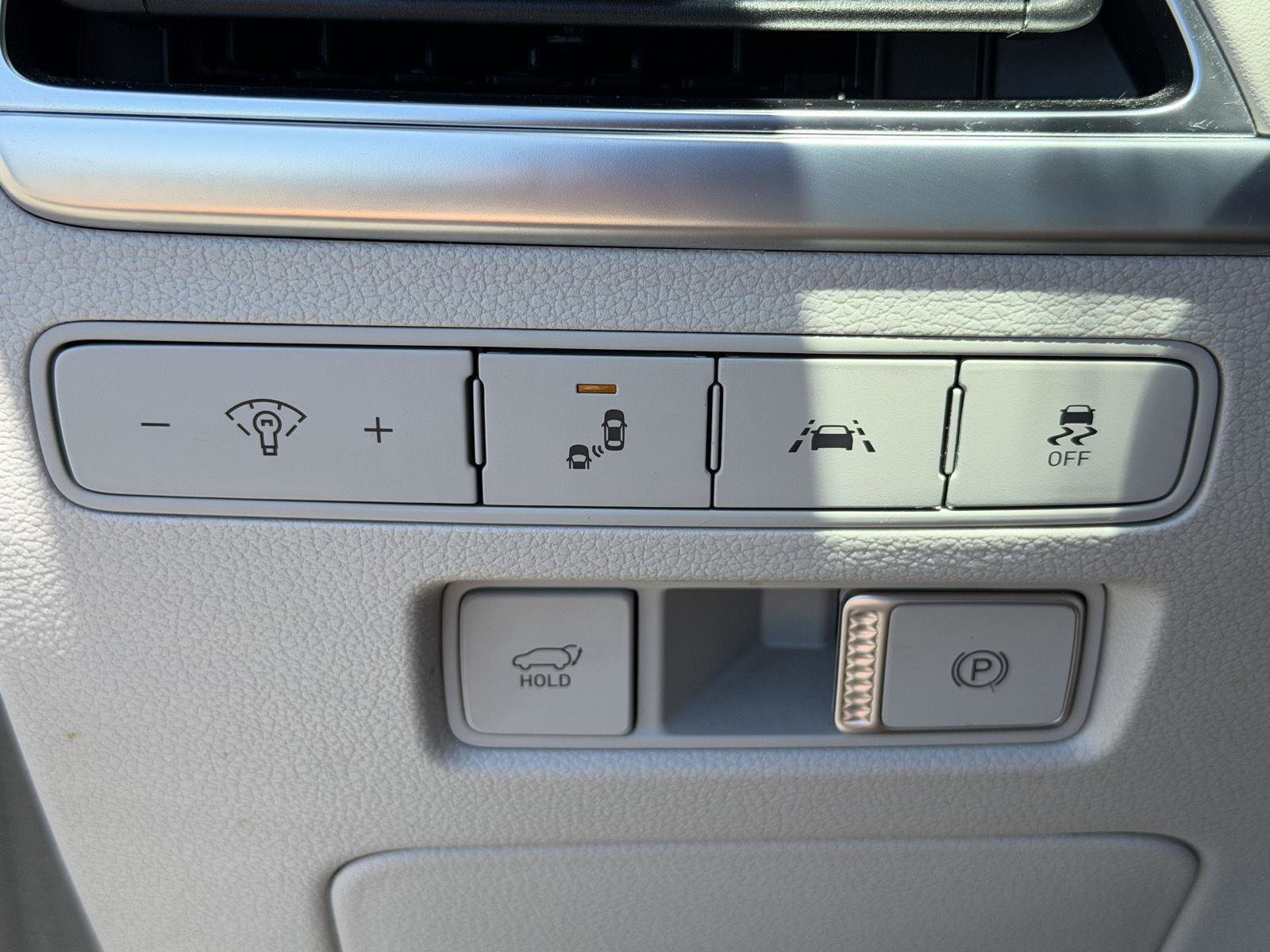 Used 2022 Hyundai Palisade Calligraphy FWD image 21