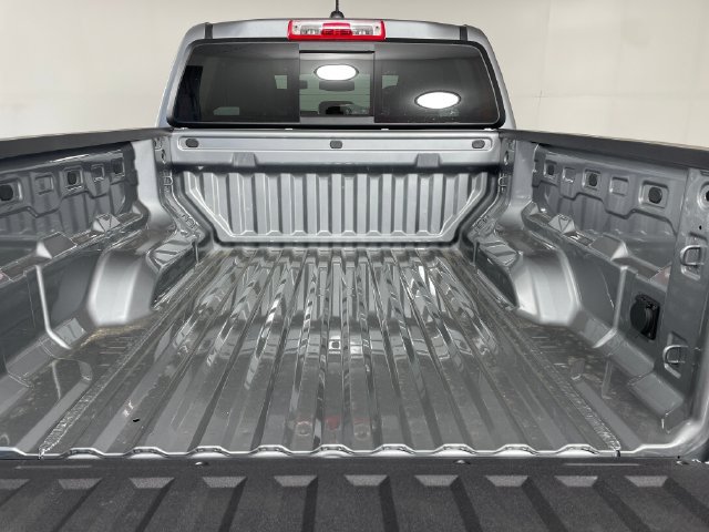 New 2026 GMC Canyon AT4 w/ Nightfall Essentials Package AWD/4WD image 11
