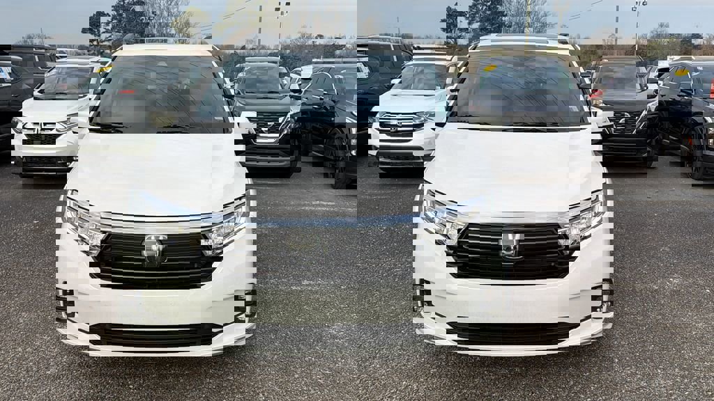 Used 2024 Honda Odyssey EX-L image 2