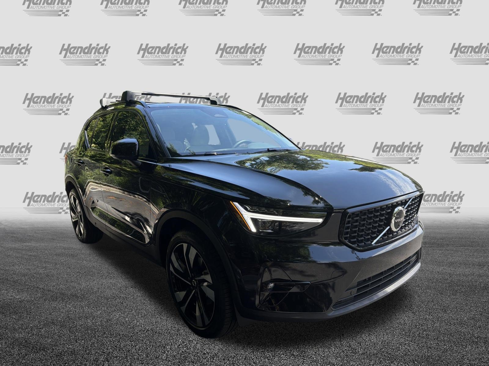 New 2026 Volvo XC40 B5 Ultra w/ Protection Package Premier AWD/4WD image 2