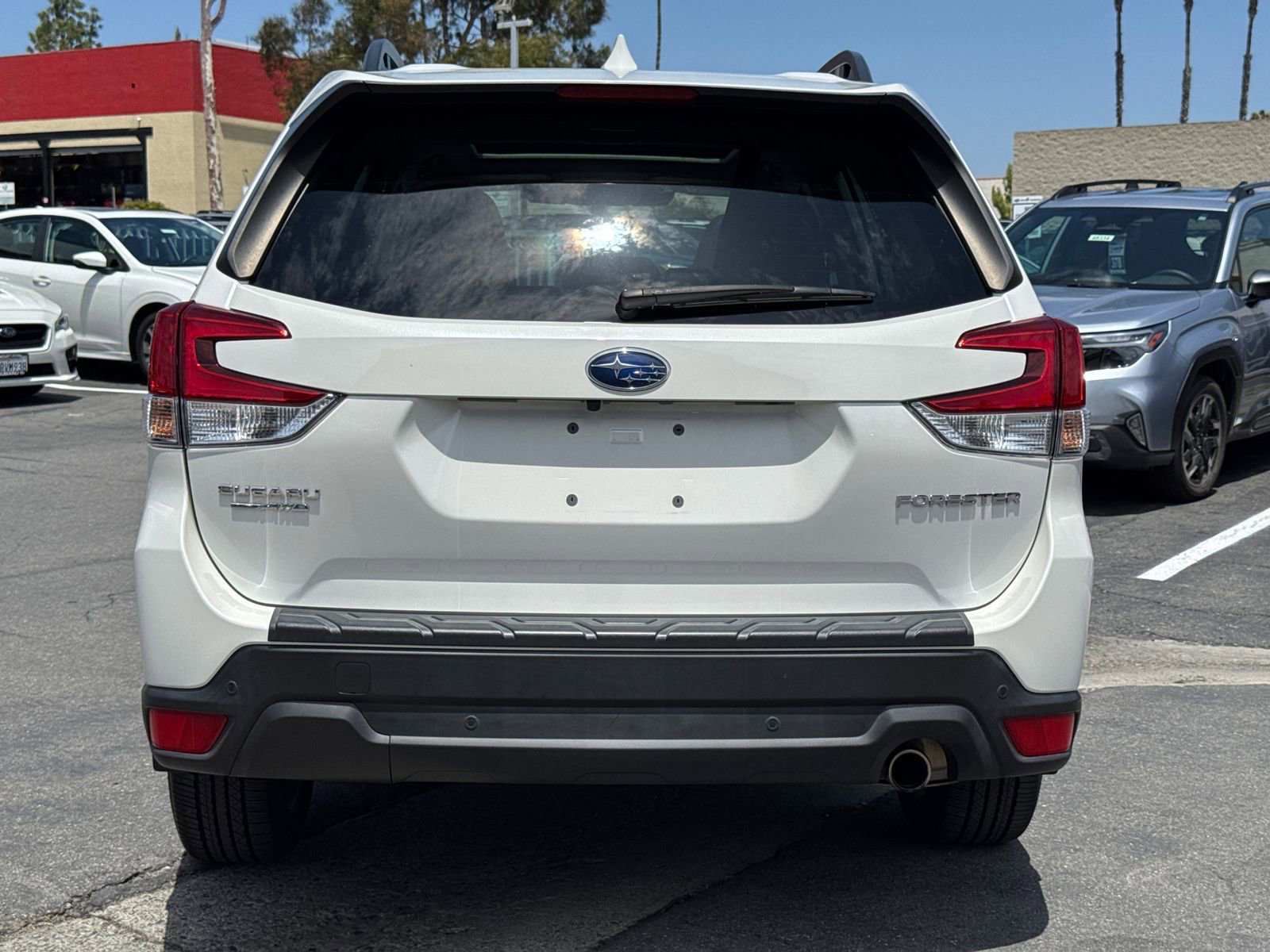 Used 2023 Subaru Forester Limited AWD/4WD image 9