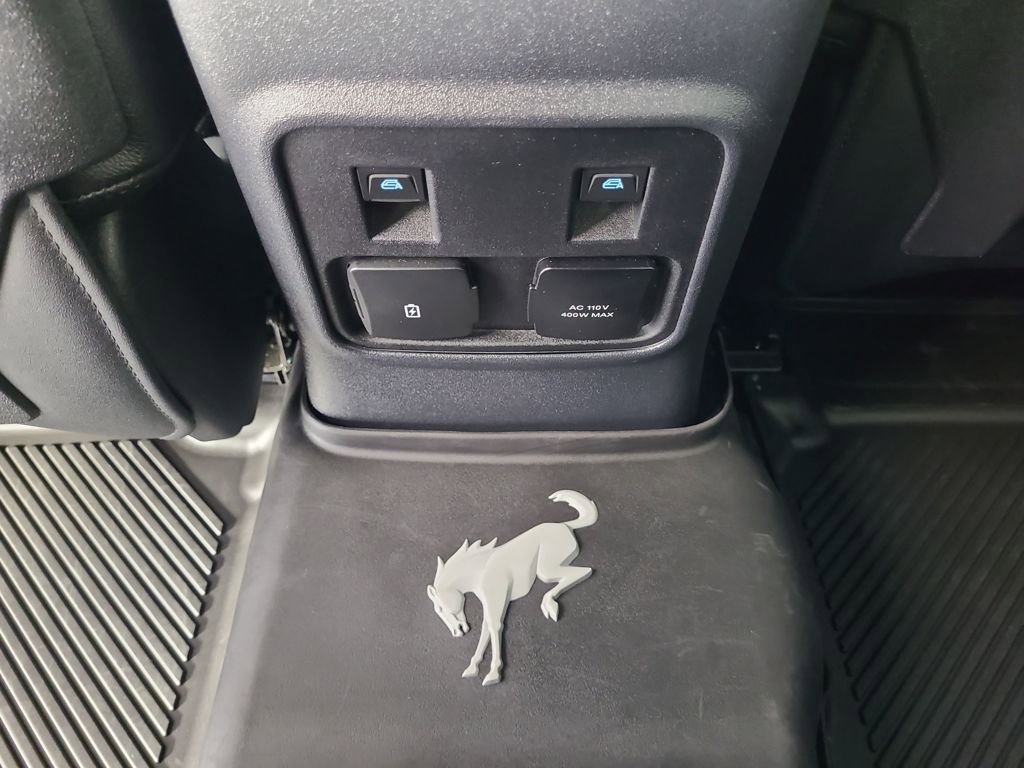 Used 2024 Ford Bronco Badlands image 17