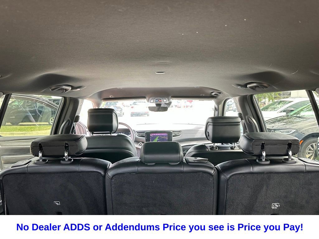 Used 2024 Jeep Wagoneer Series II w/ Flexible Seating Group RWD image 17