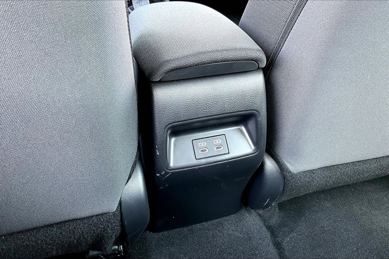 Used 2024 Toyota Corolla LE image 10