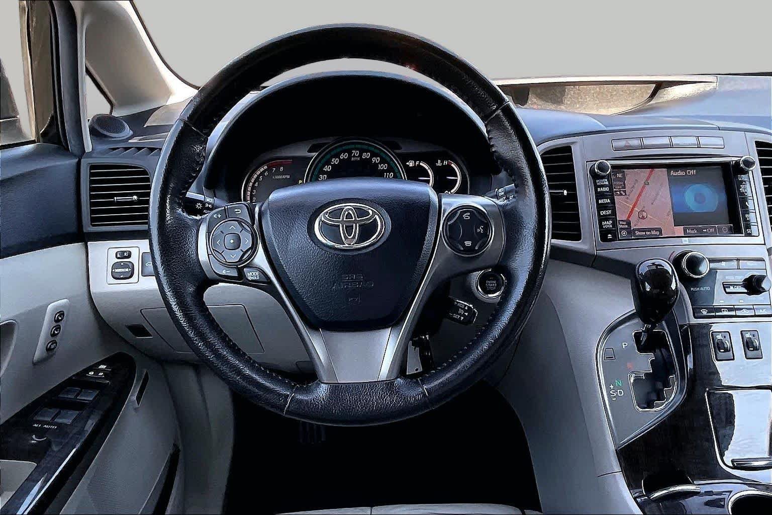 Used 2013 Toyota Venza Limited w/ Tow Prep Pkg FWD image 5