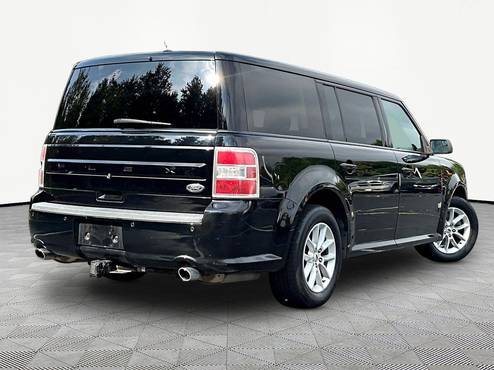 Used 2018 Ford Flex SE FWD image 6