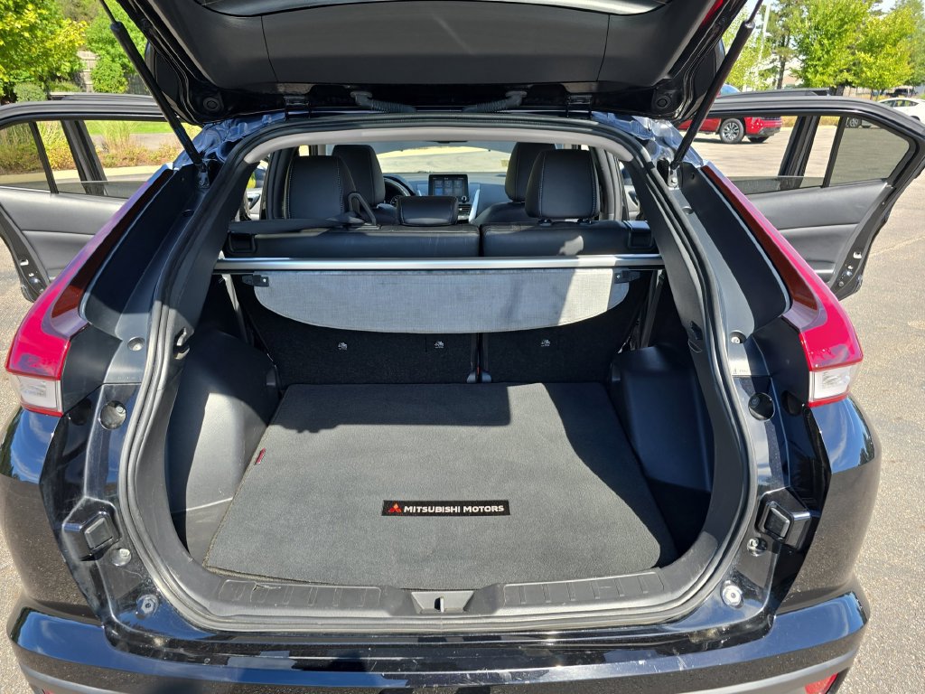 Used 2022 Mitsubishi Eclipse Cross SE FWD image 13