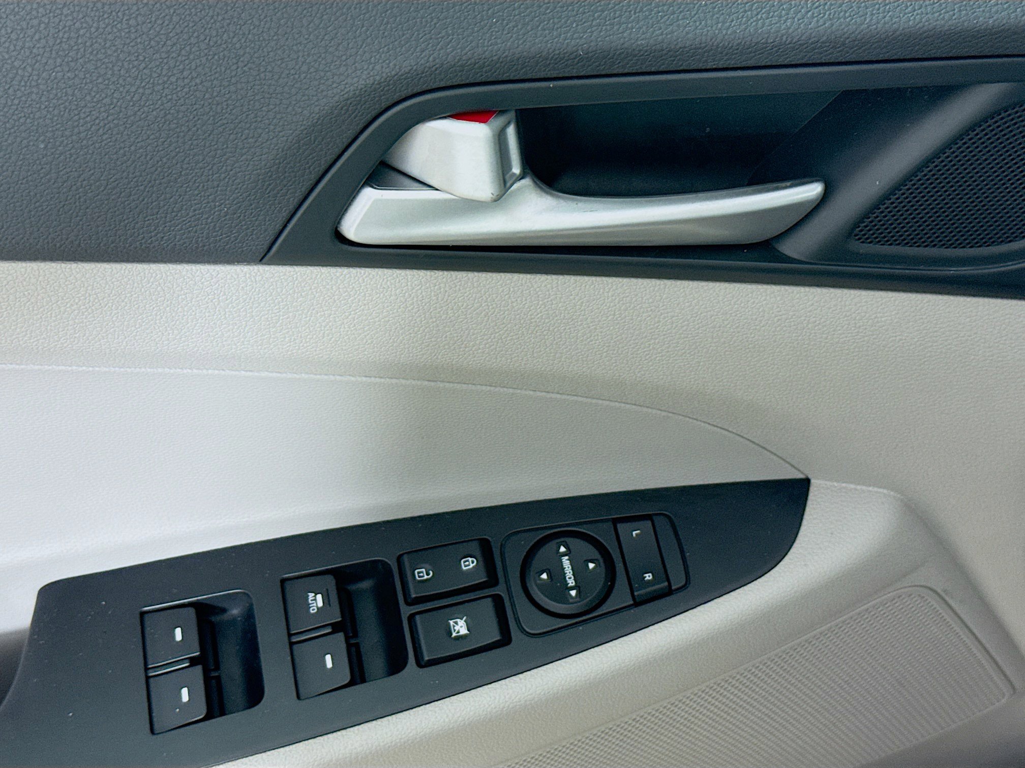 Used 2021 Hyundai Tucson Sport w/ Cargo Package image 20