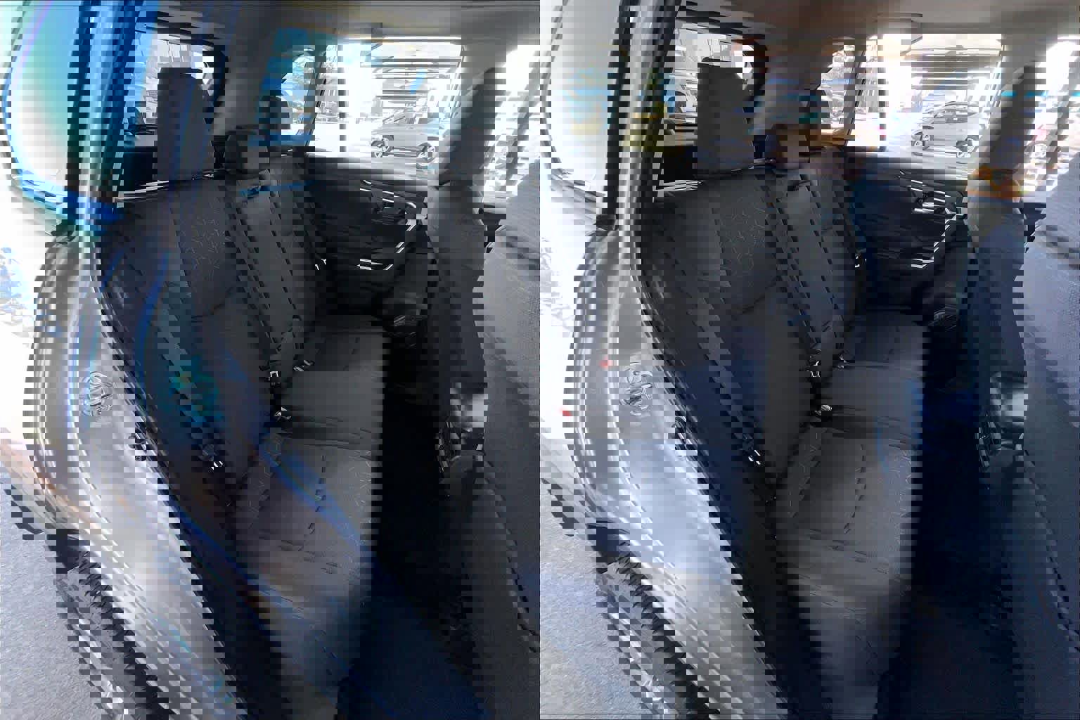 Used 2025 Toyota RAV4 XLE image 19