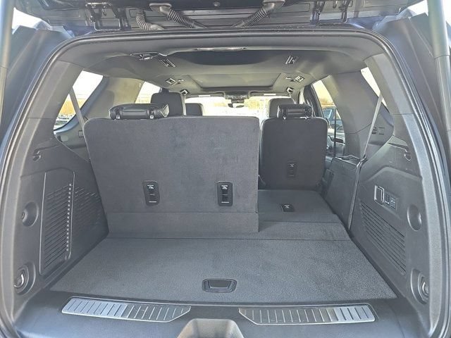Used 2024 Chevrolet Tahoe Premier w/ Premium Package AWD/4WD image 20
