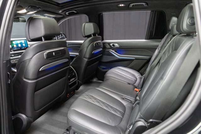 Used 2024 BMW X7 M60i w/ Executive Package image 56