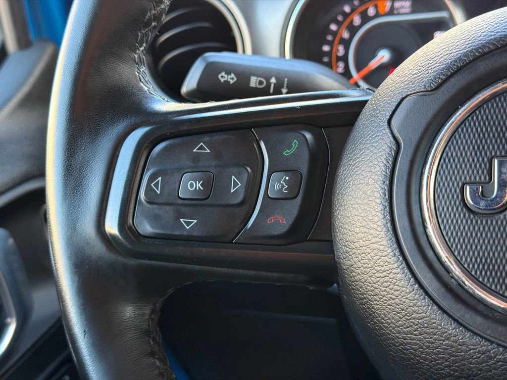 Used 2021 Jeep Gladiator Sport image 23