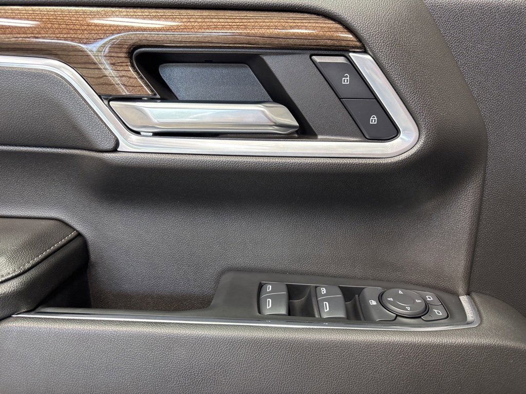 Used 2024 Chevrolet Silverado 1500 RST w/ Z71 Off-Road Package image 29