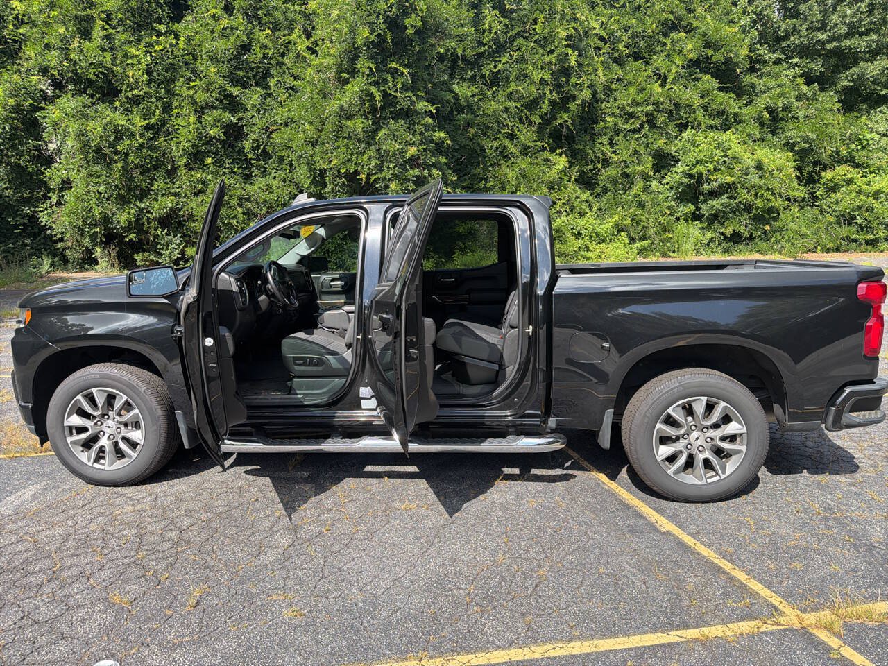 Used 2021 Chevrolet Silverado 1500 RST AWD/4WD image 22