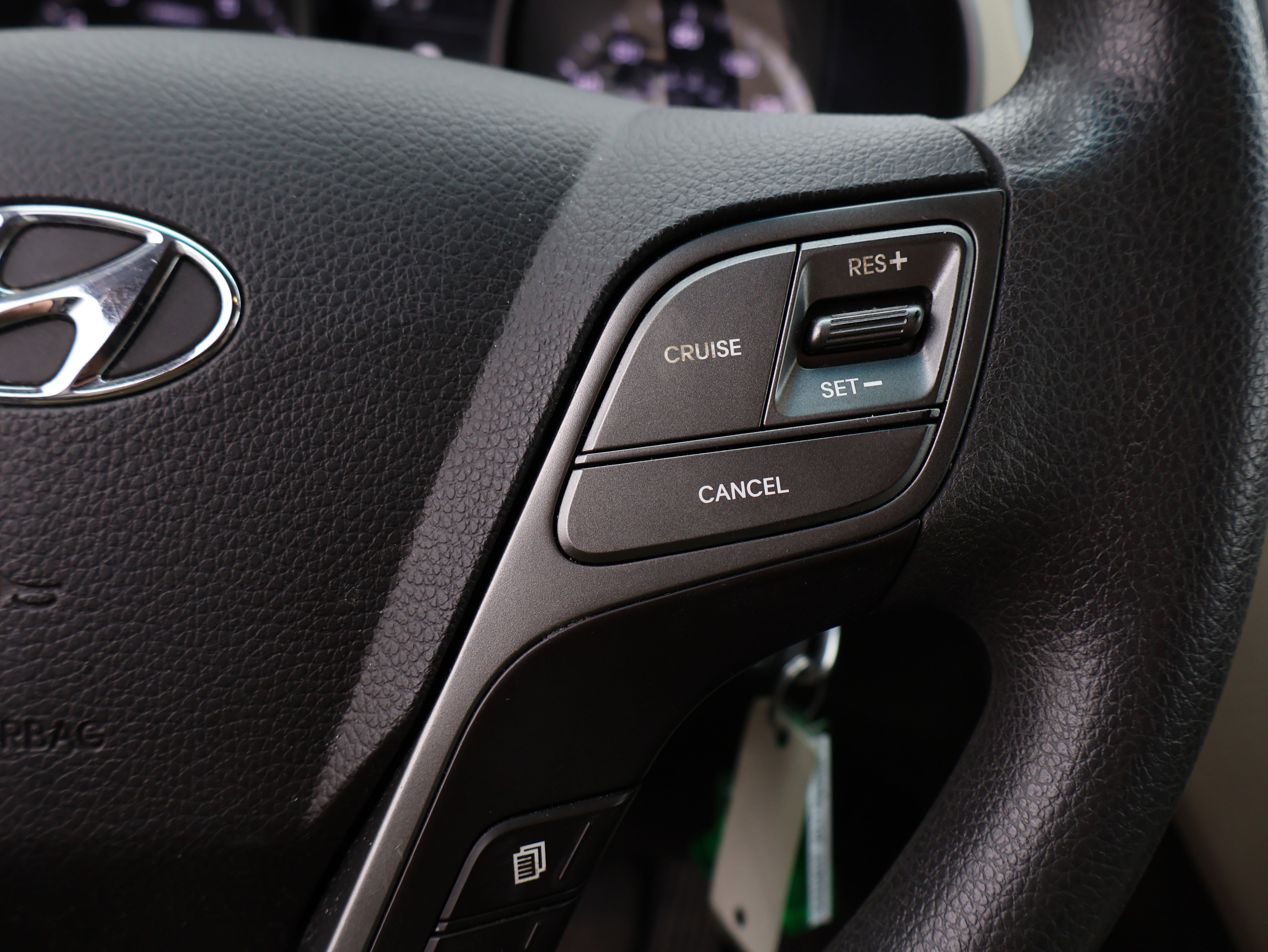 Used 2017 Hyundai Santa Fe Sport image 31