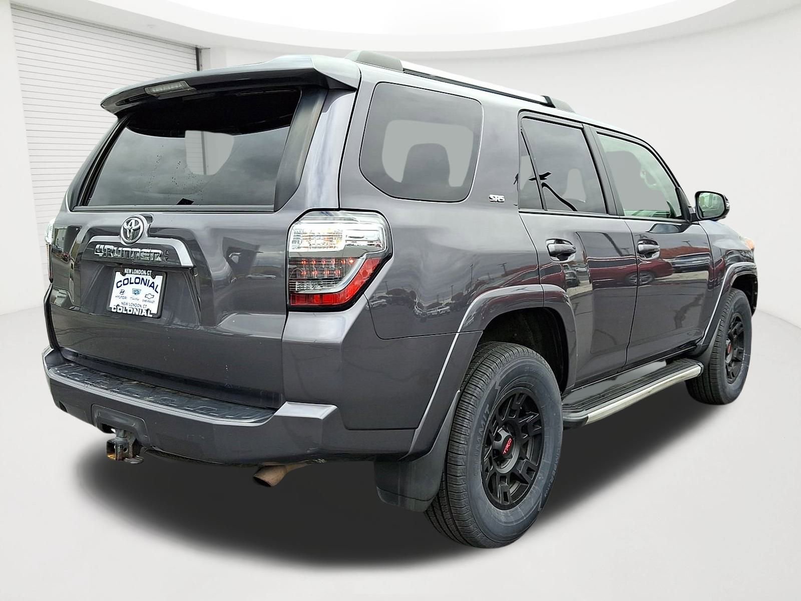 Used 2021 Toyota 4Runner SR5 Premium image 4