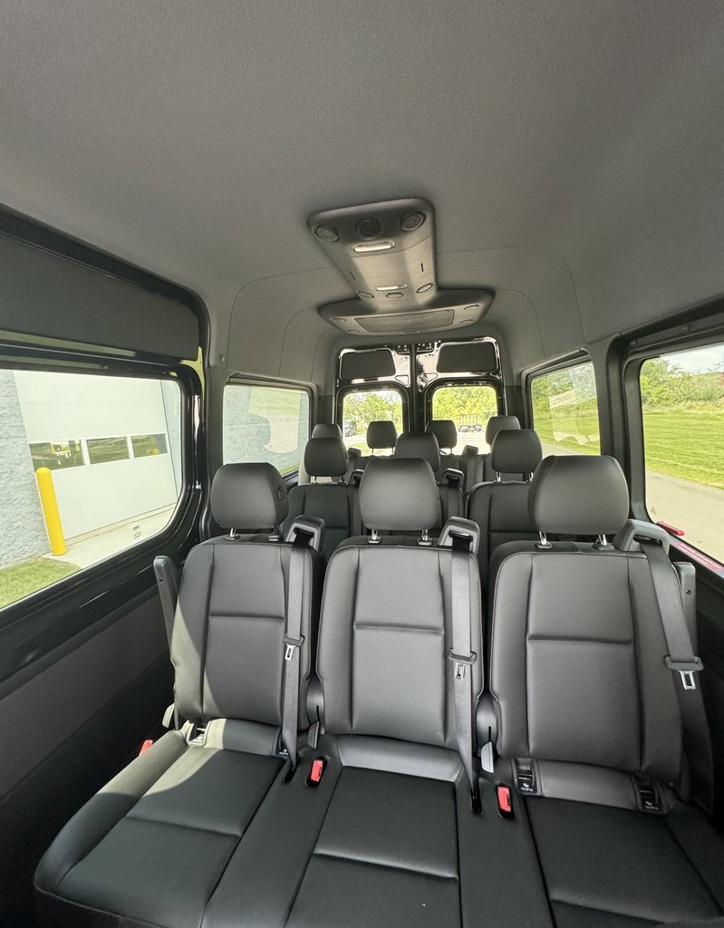 New 2024 Mercedes-Benz Sprinter 2500 image 13