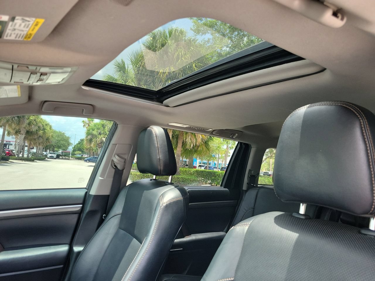 Used 2019 Toyota Highlander Limited AWD/4WD image 19