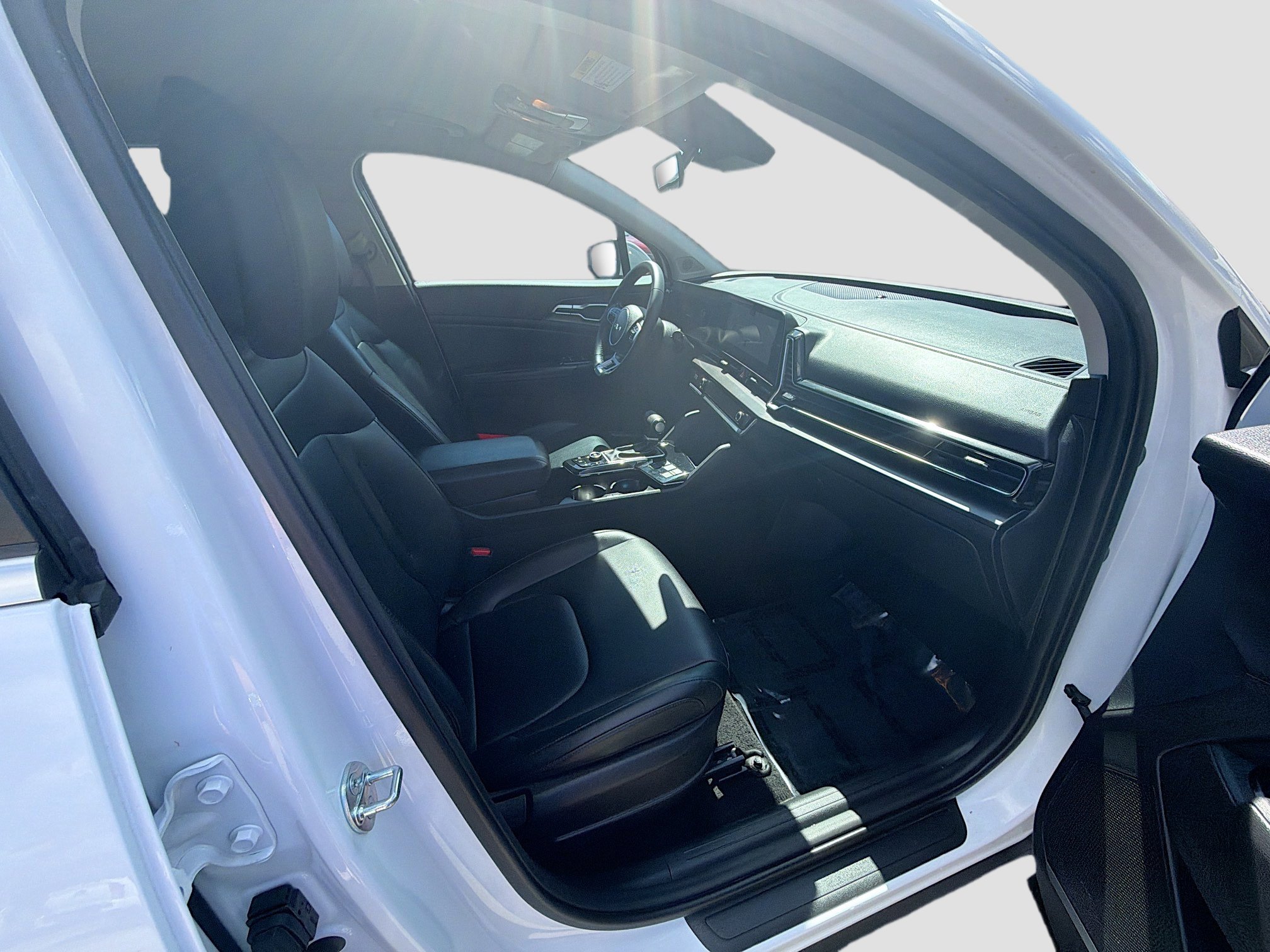 Used 2024 Kia Sportage EX image 32