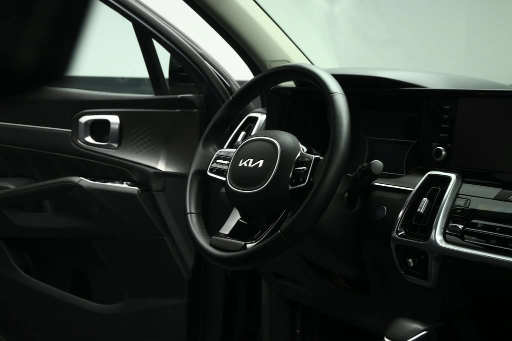 Used 2022 Kia Sorento SX AWD/4WD image 64