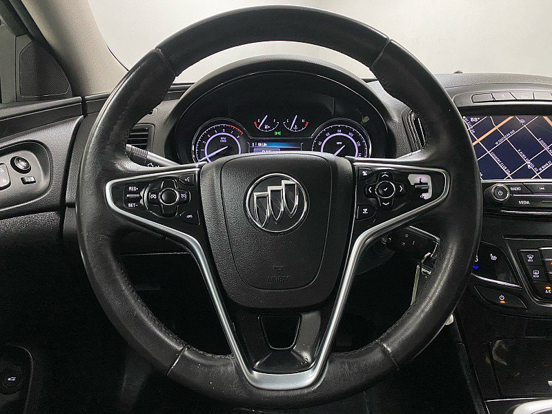 Used 2015 Buick Regal image 17