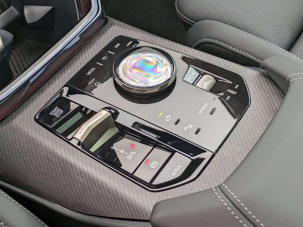 New 2025 BMW X3 xDrive30 AWD/4WD image 18