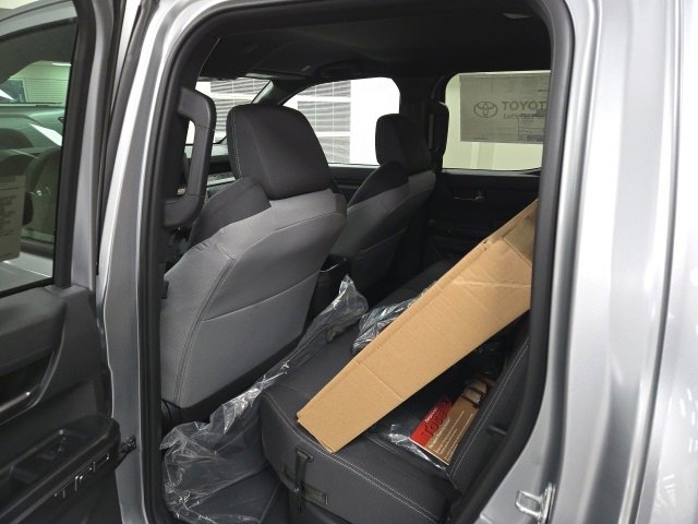 New 2025 Toyota Tacoma TRD Off-Road image 15