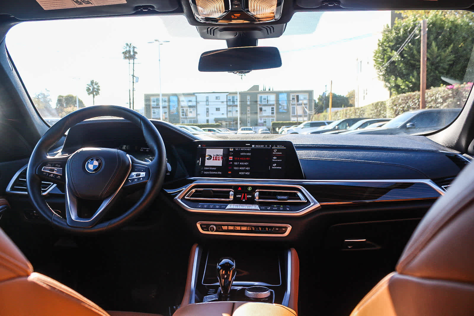 Certified 2023 BMW X6 xDrive40i image 12