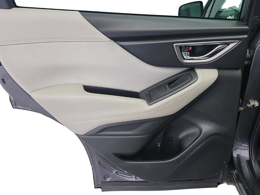 Used 2022 Subaru Forester Premium image 21
