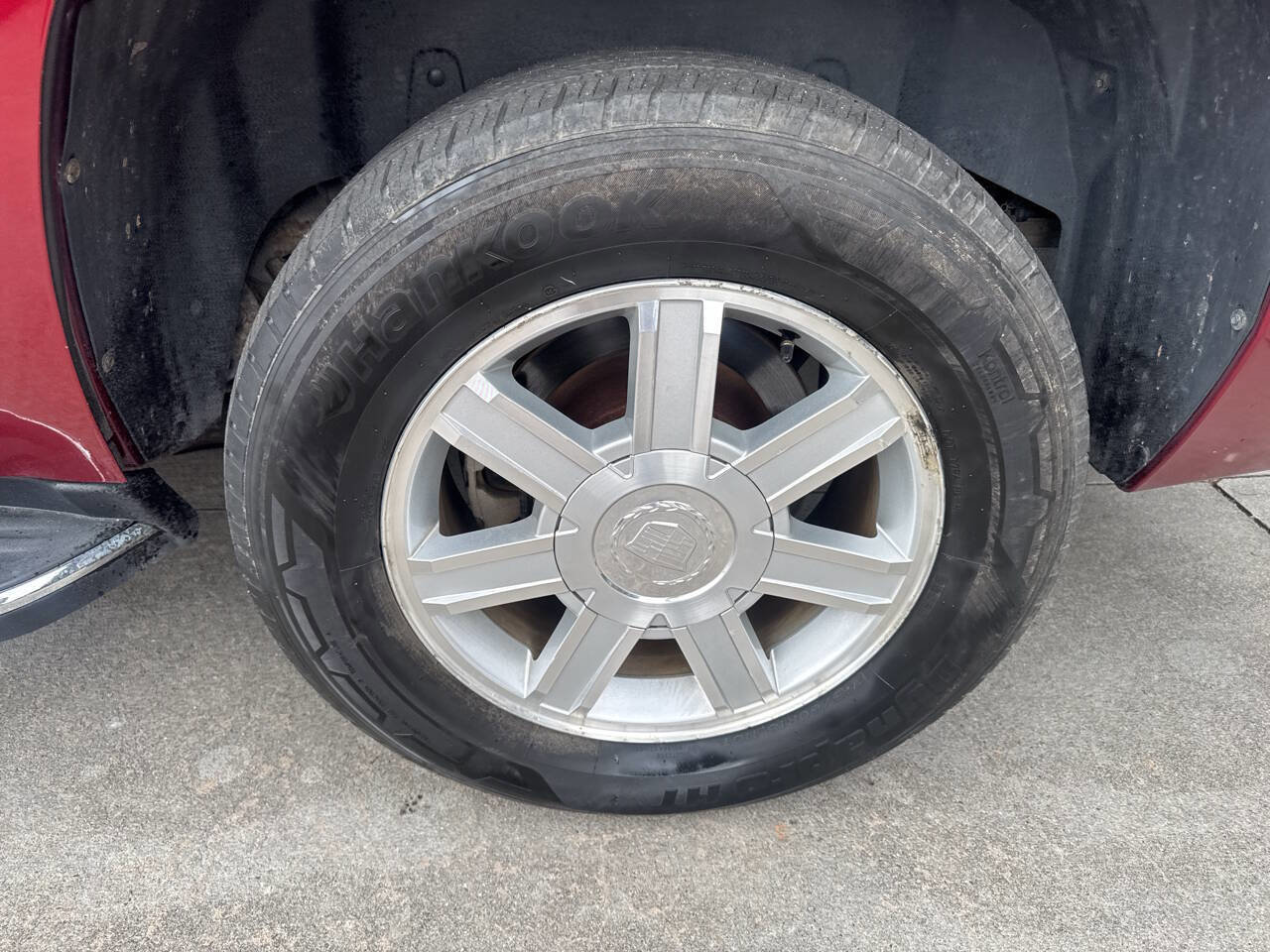 Used 2009 Cadillac Escalade AWD image 30