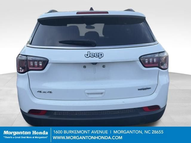 Used 2024 Jeep Compass Latitude AWD/4WD image 7