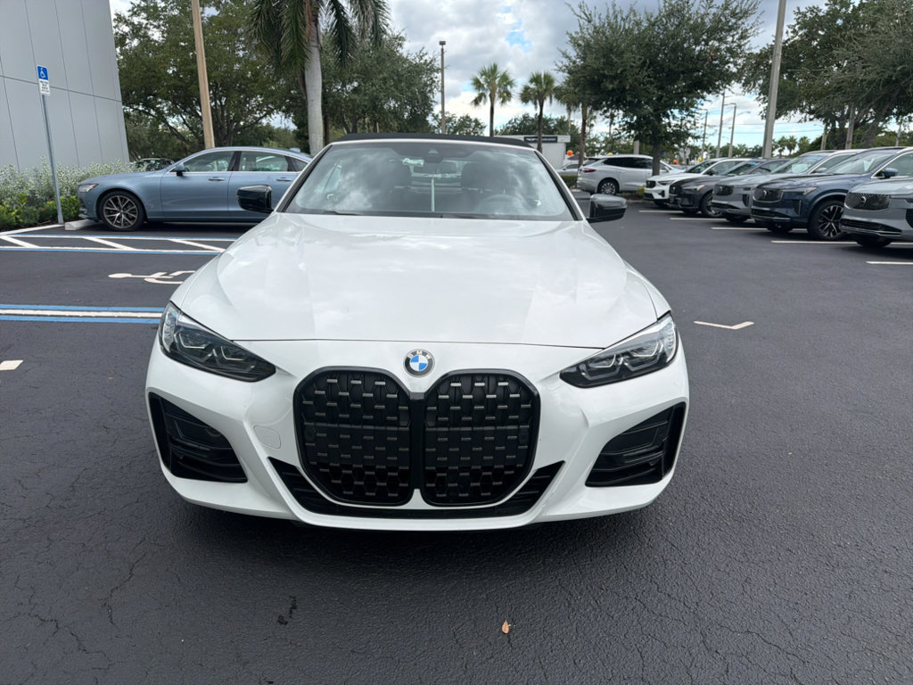 Used 2021 BMW 430i Convertible w/ M Sport Package RWD image 2