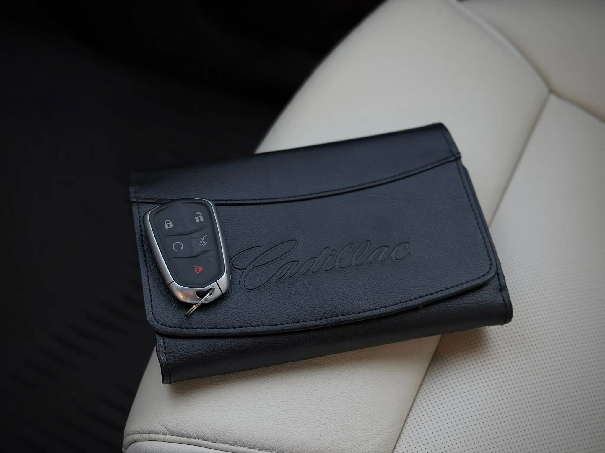 Used 2019 Cadillac XT5 Luxury w/ LPO, Radiant Package image 21