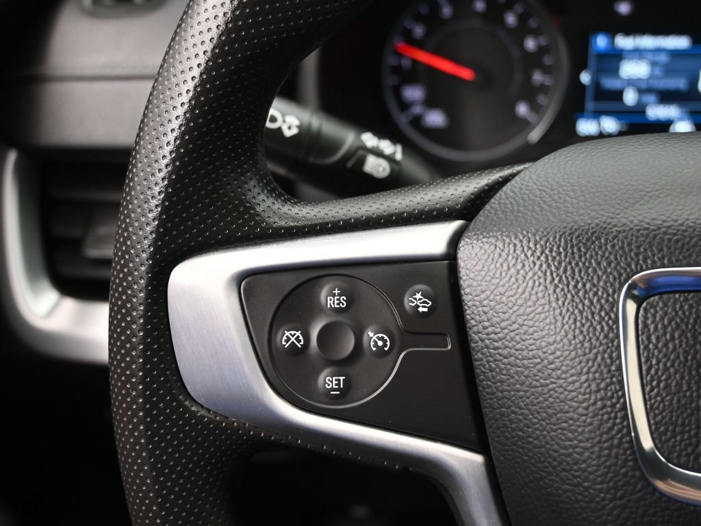 Used 2024 GMC Terrain SLE AWD/4WD image 15