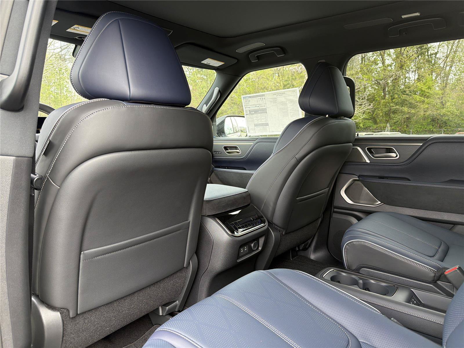 New 2026 INFINITI QX80 4WD w/ Sport Exterior Package image 27