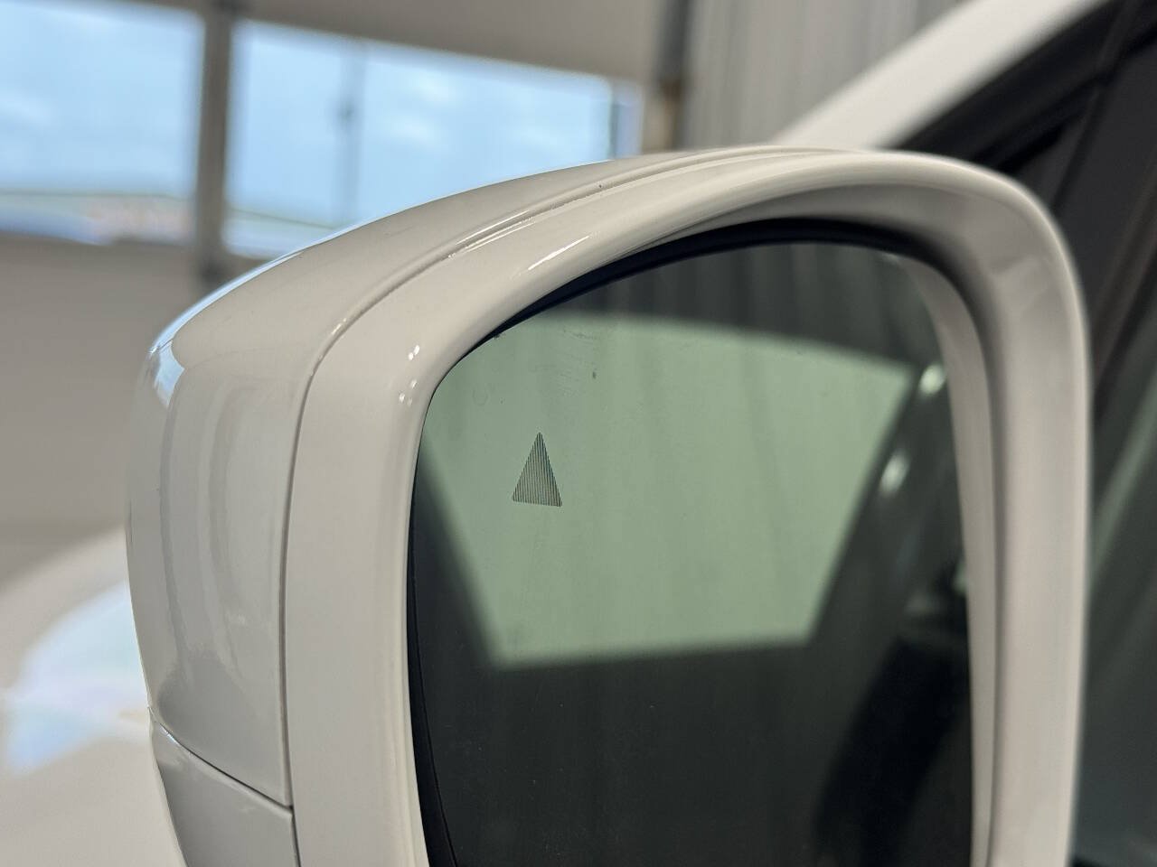 Used 2018 Chrysler Pacifica Touring Plus w/ S Appearance Package FWD image 9