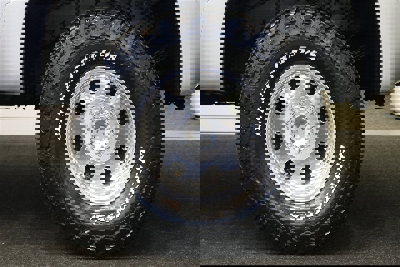 Used 2000 Ford F350 XLT image 56