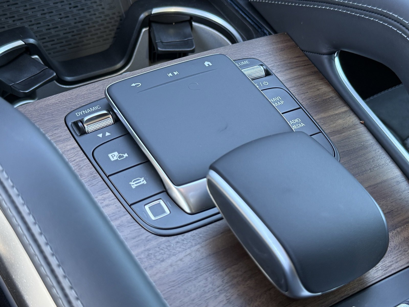 New 2026 Mercedes-Benz GLS 63 AMG 4MATIC image 23