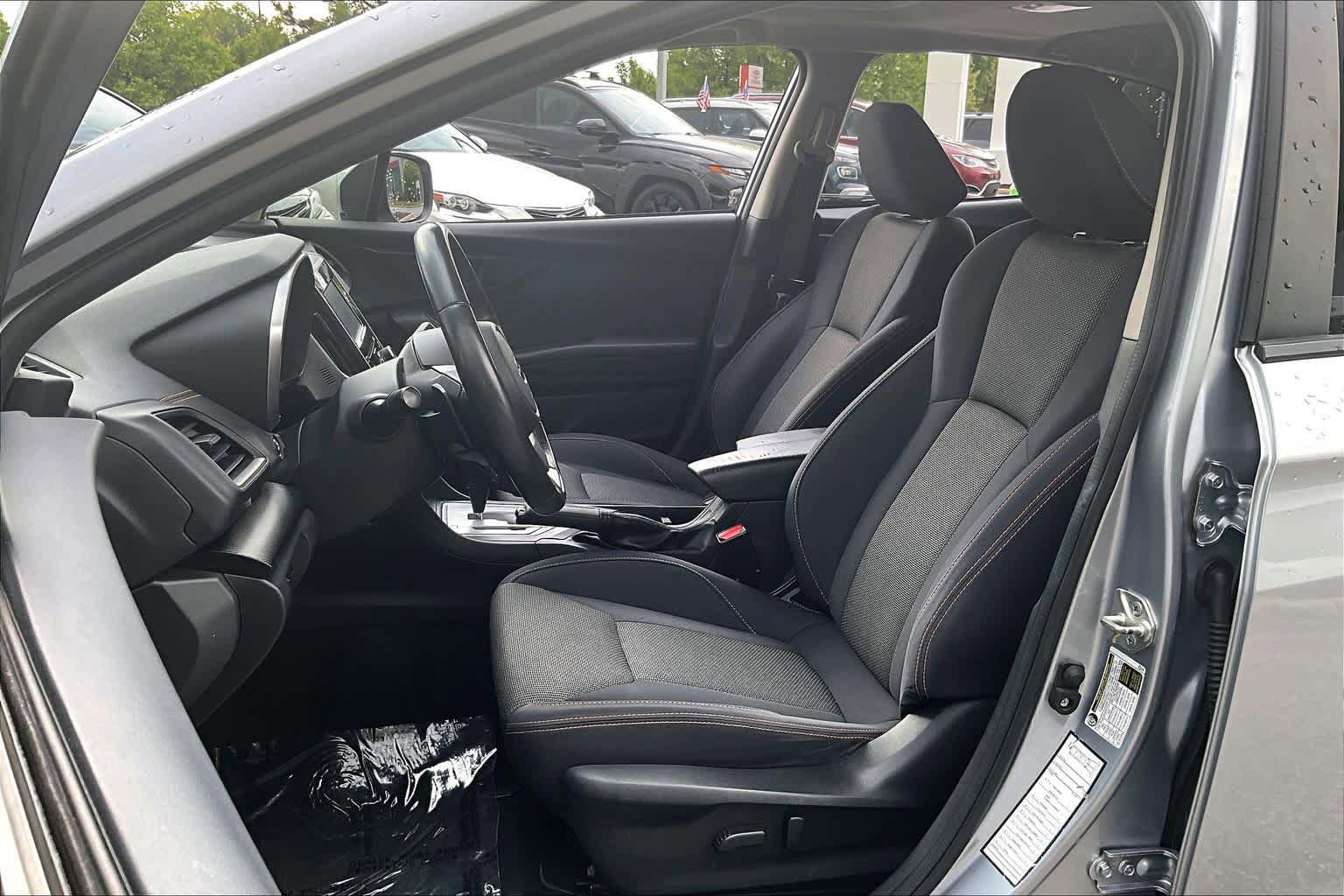 Used 2021 Subaru Crosstrek 2.0i Premium w/ Moonroof Package AWD/4WD image 8