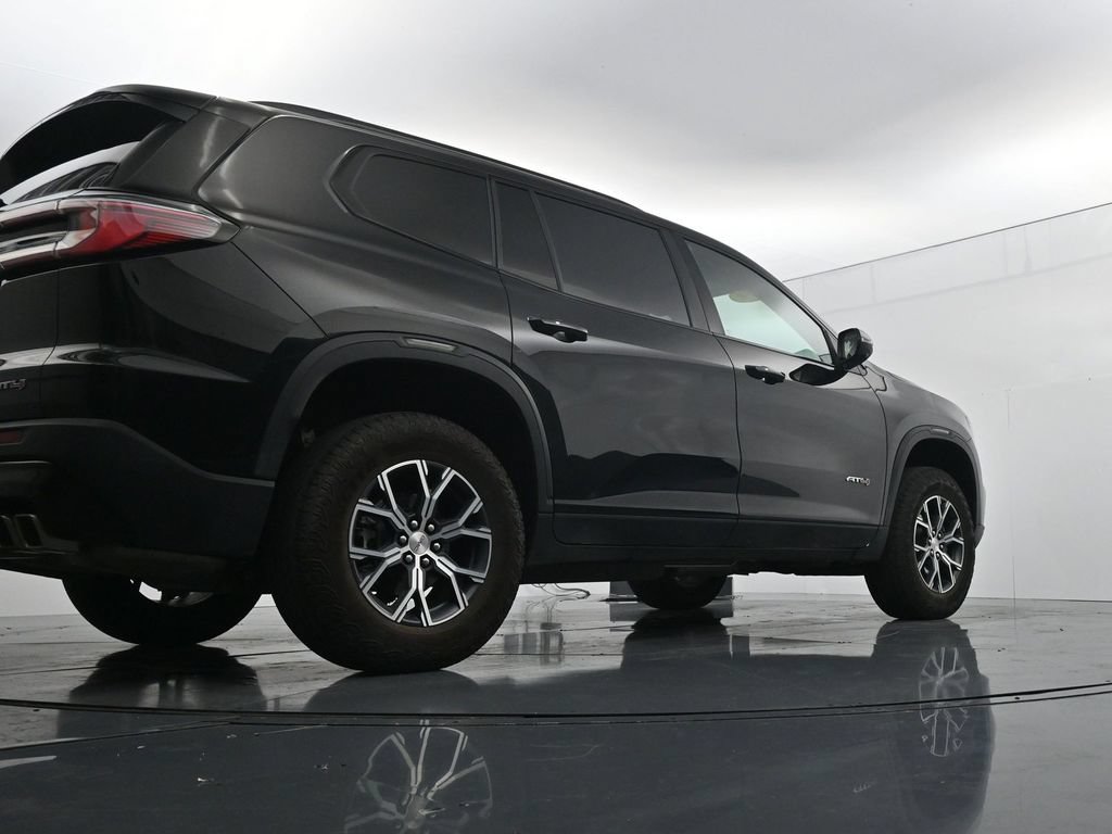 Used 2024 GMC Acadia AT4 w/ Luxury Package AWD/4WD image 33