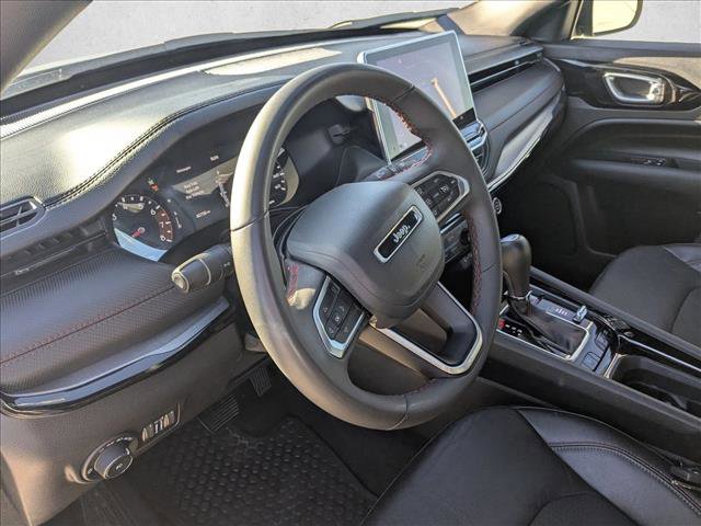 Used 2024 Jeep Compass Trailhawk image 10