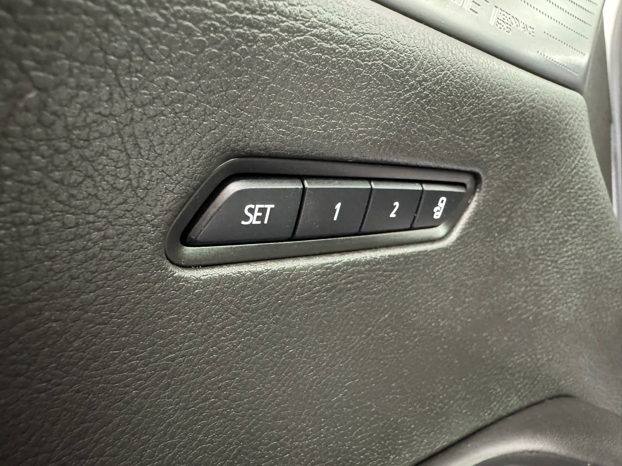 Used 2023 Cadillac XT6 Sport w/ Platinum Package AWD/4WD image 49
