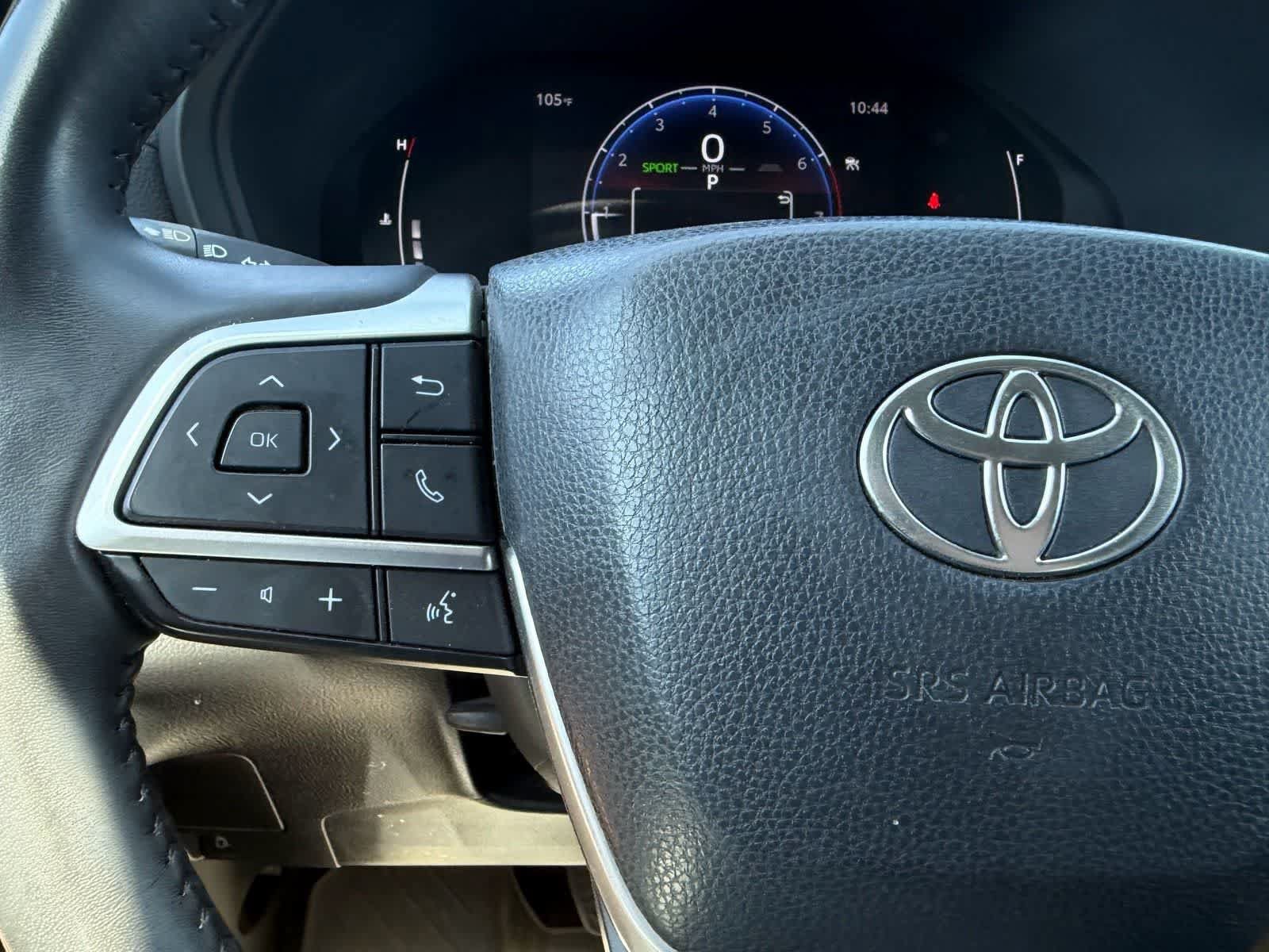 Used 2024 Toyota Grand Highlander AWD image 17