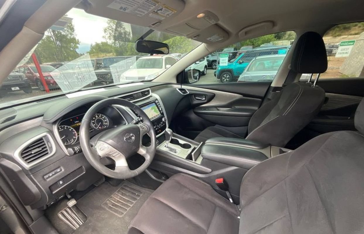 Used 2016 Nissan Murano SV AWD/4WD image 9