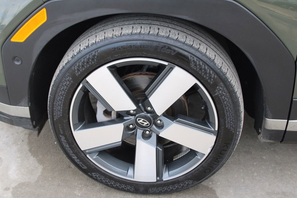 Used 2024 Hyundai Santa Fe Limited image 12