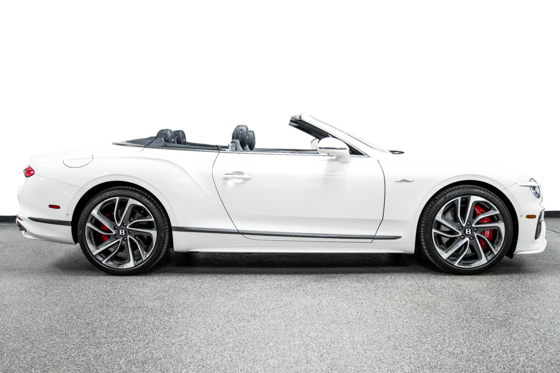 Used 2025 Bentley Continental GT Speed image 40